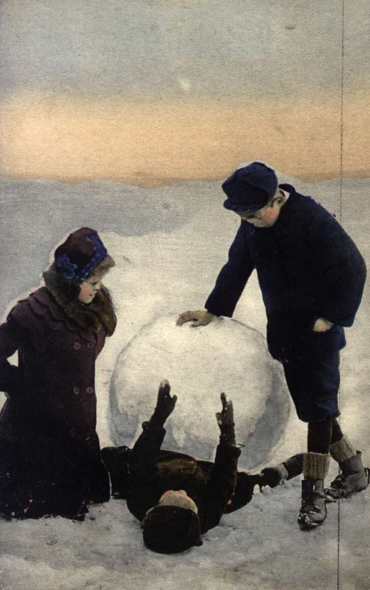 Postkort. Barn leker i snøen. Kolorert postkort. Stemplet 19.09.1907.