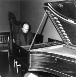 Fra den fransk-kanadiske cembalist og musikkhistoriker Kenne