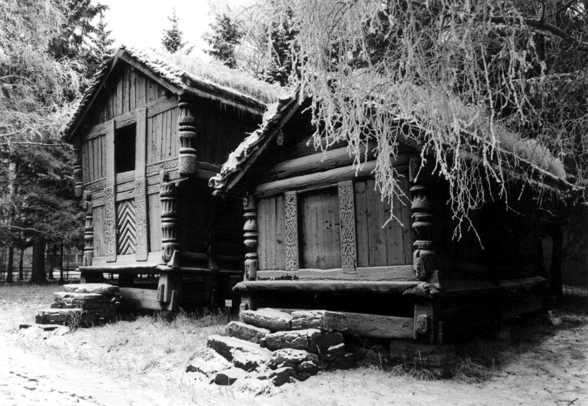 Loft og bur fra Rofshus, Mo. Fotografert på Norsk folkemuseum av firmaet O. Væring. Avfotografert i 1988.