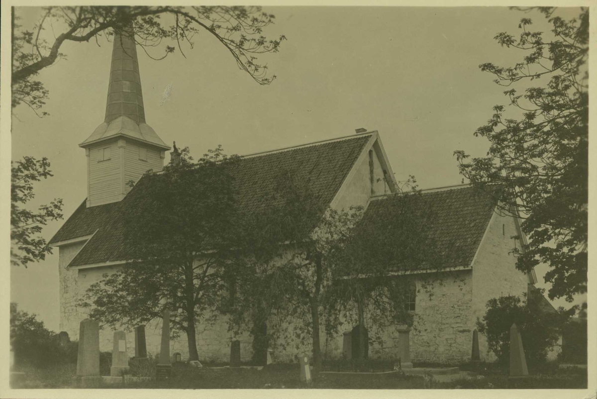 Enebakk kirke, Enebakk, Akershus. Fotografert 1923.