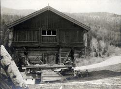 Loft, Klevar, Sauherad, Telemark. Fotografert 1915.