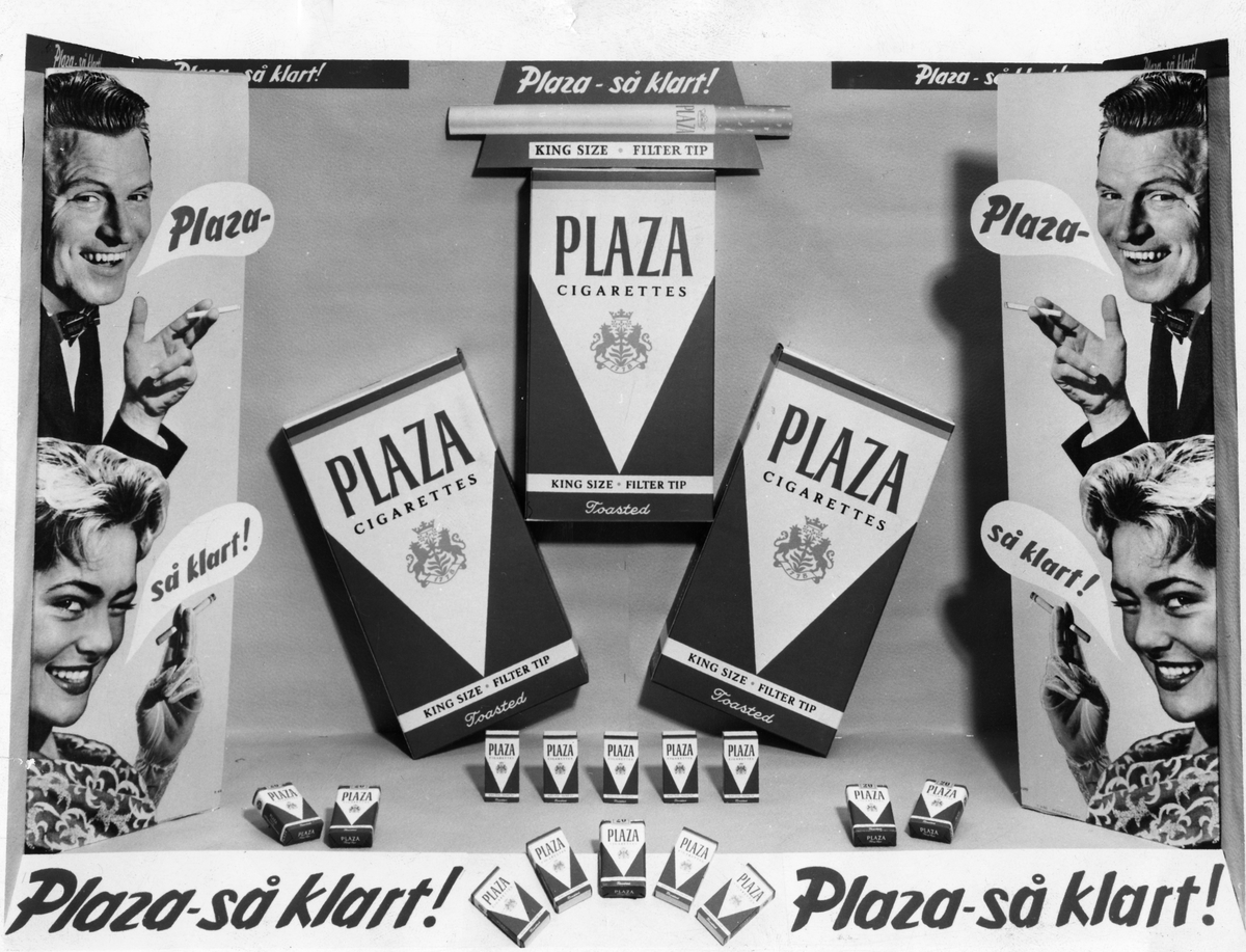 Vindusutstilling med reklame for Plaza sigaretter.