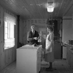 Hodalen, Tolga, Hedmark, har fått elektrisitet, 14.06.1958. 