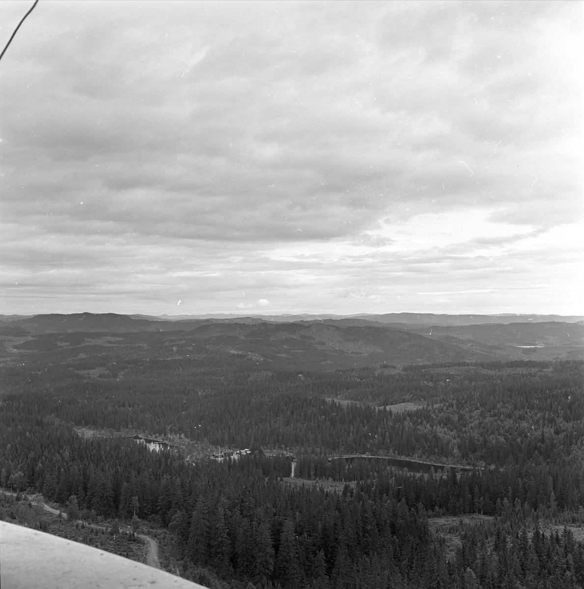 Tryvannshøgda, Oslo, 29.08.1962. Utsiktsbilde fra Tryvannstårnet. 
