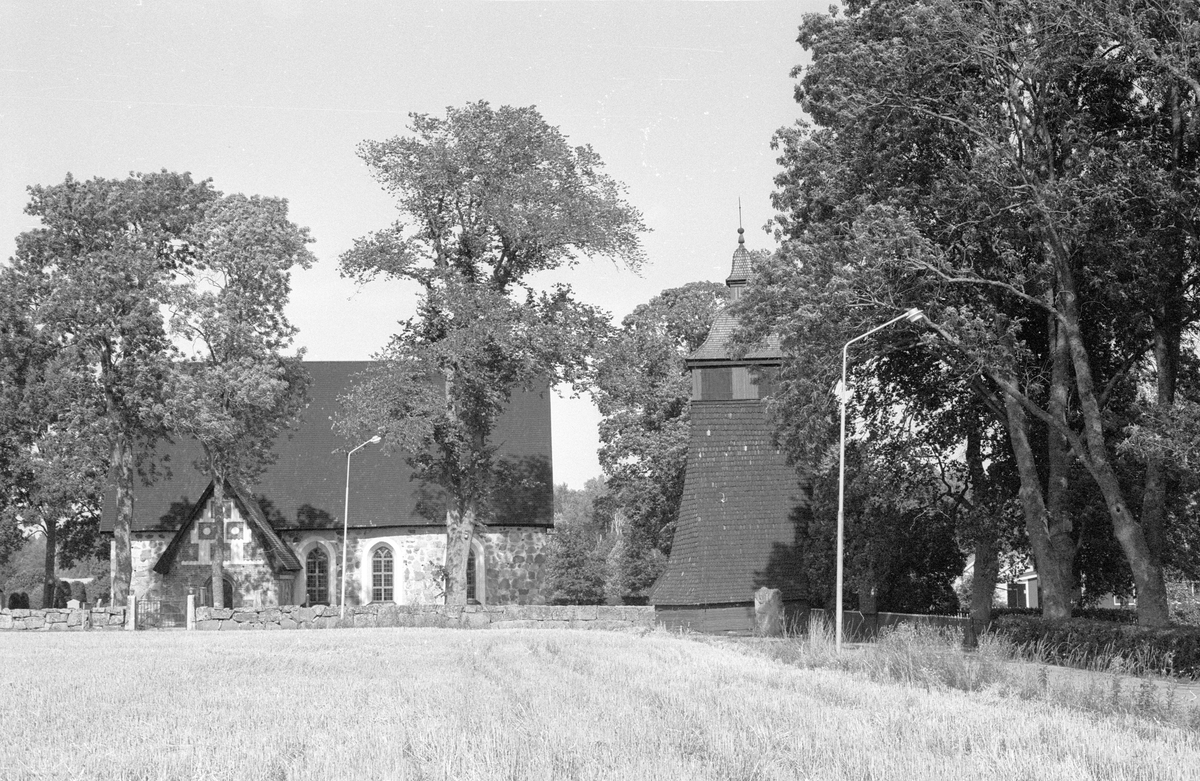 Jumkils kyrka, Jumkils socken, Uppland 1983