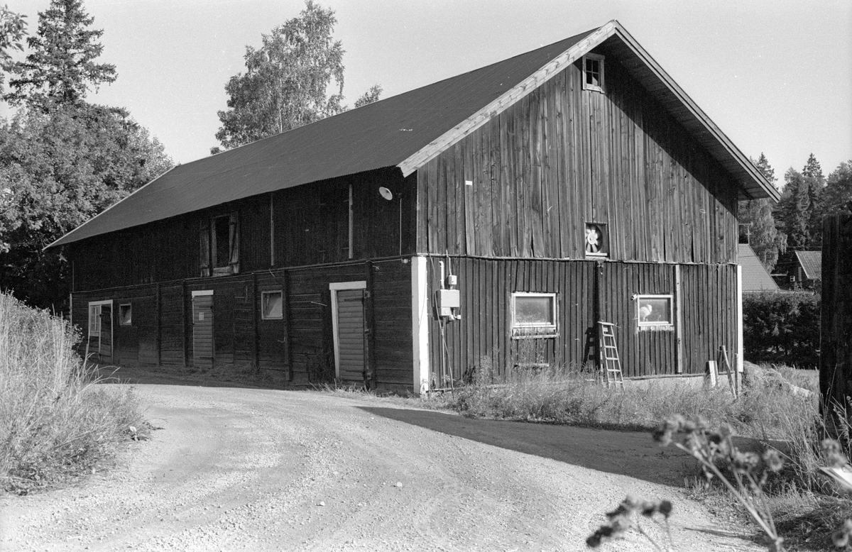 Ladugård, Bred, Funbo socken, Uppland 1982
