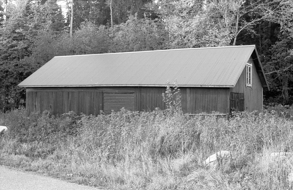 Uthus, Svartarbo 1:3, Bälinge socken, Uppland 1983