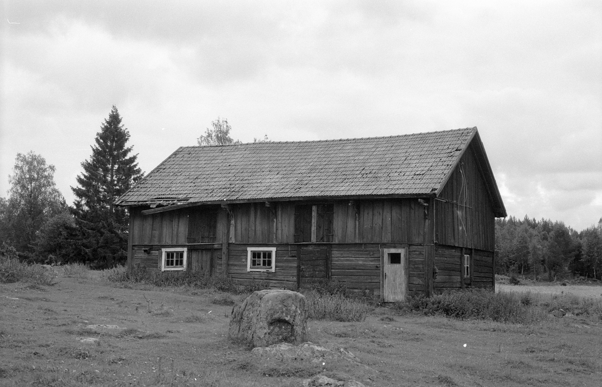 Ladugård, Opptorpet, Knutby socken, Uppland 1987