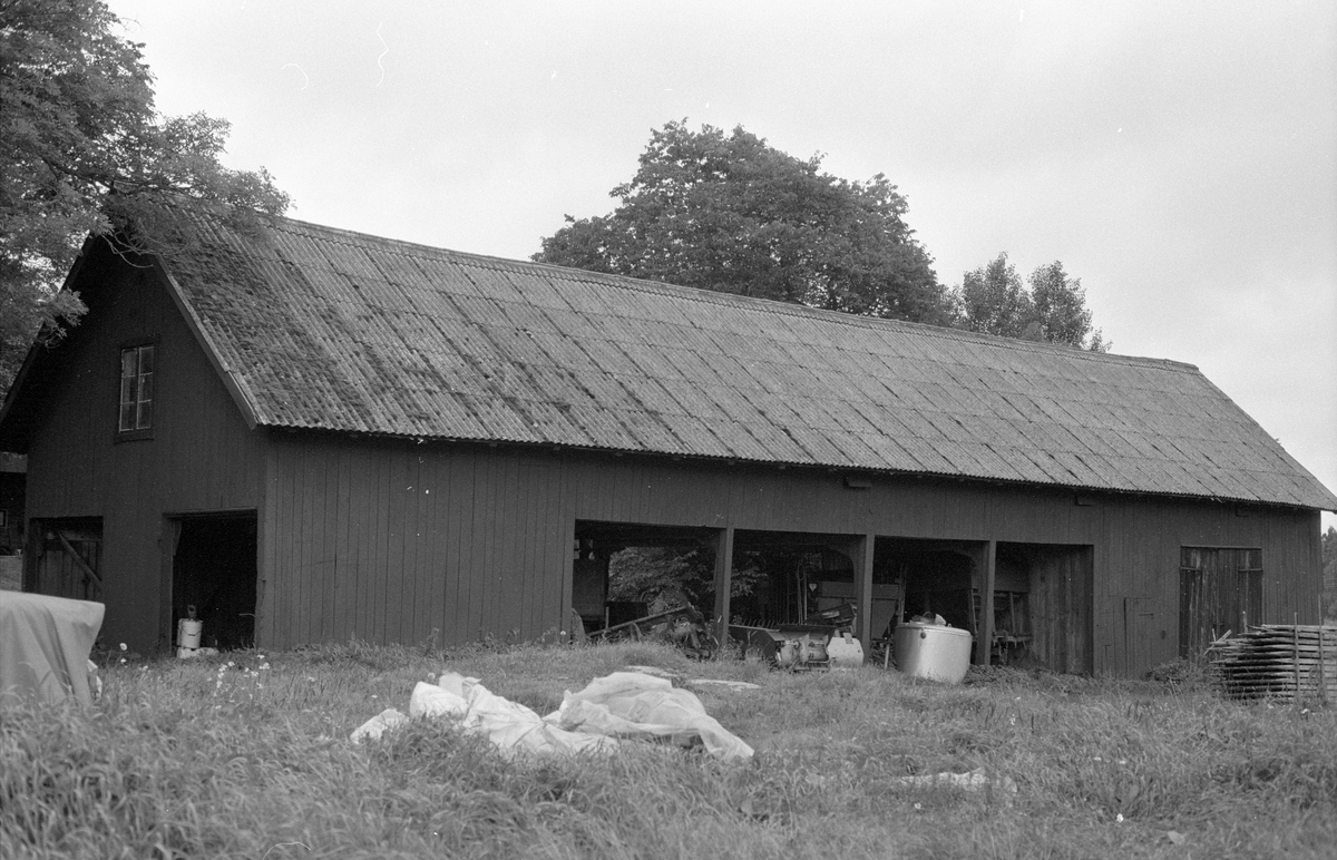 Redskapslider med magasin, Kolsta 4:1, Kolsta, Knutby socken, Uppland 1987