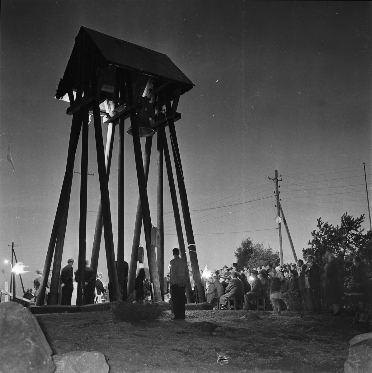 Invigning av Märsta klockstapel, Uppland september 1955