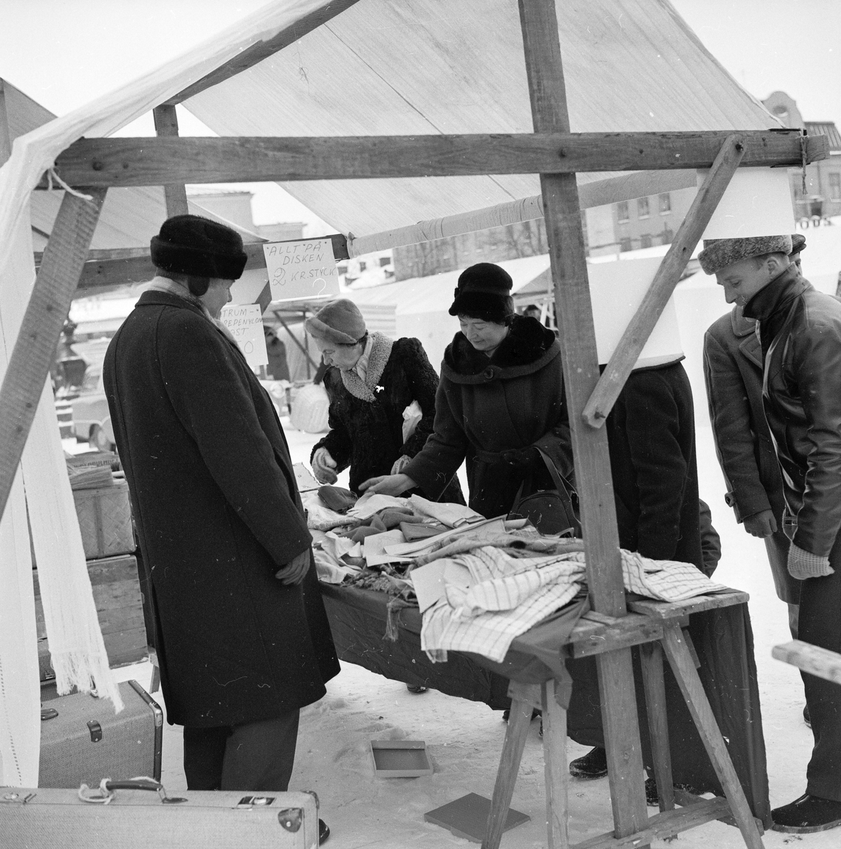 Distingsmarknad, Vaksala torg, Uppsala februari 1960