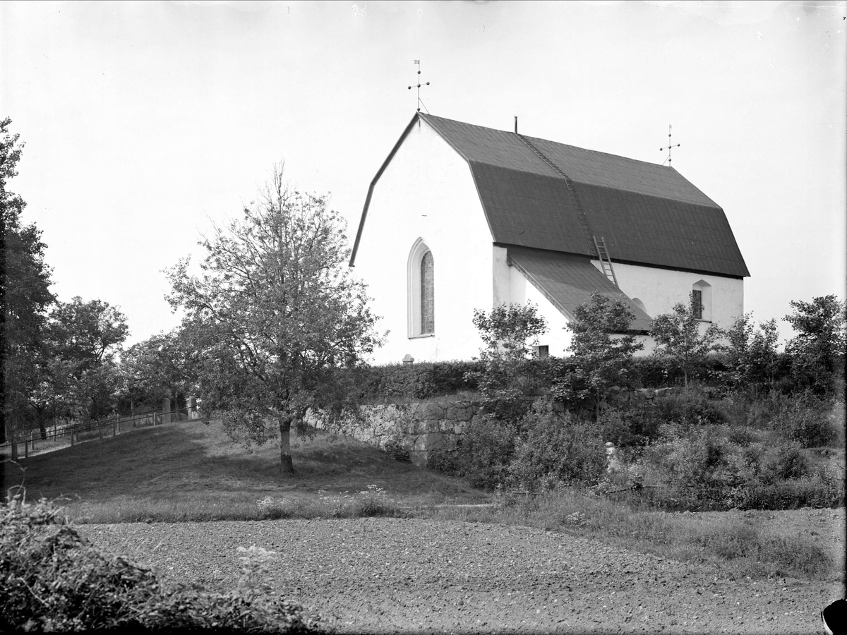 Tolfta kyrka, Tolfta socken, Uppland 1948