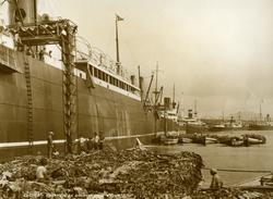 Lasting av bananer i Santos.