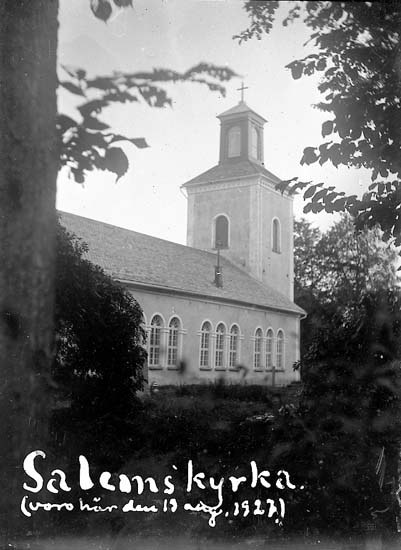 Enligt text på fotot: "Salems kyrka, (voro här den 13 aug. 1927".