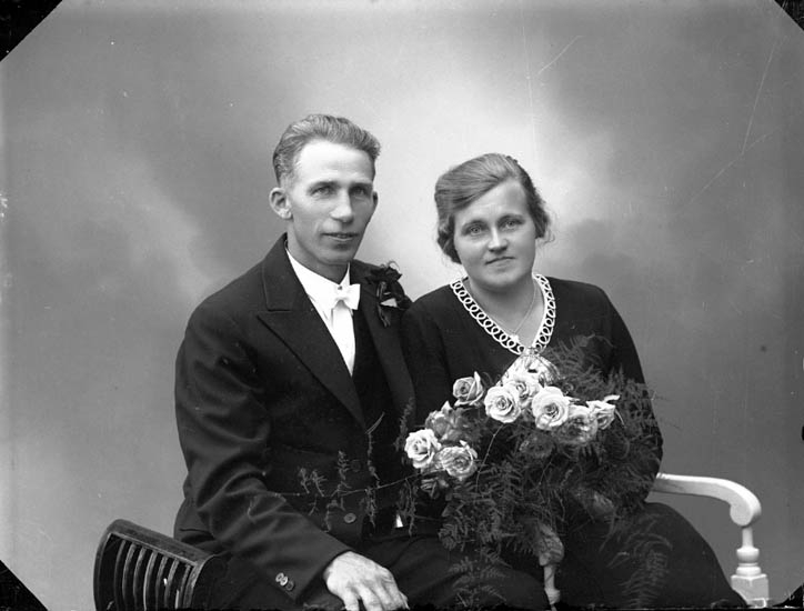 Enligt fotografens journal nr 6 1930-1943: "Johansson, Herr Viktor Mariedal, Svanesund".