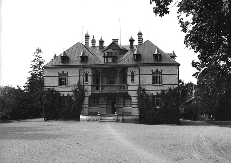 Augusti 1924. Skolhuset, Gustafsberg.