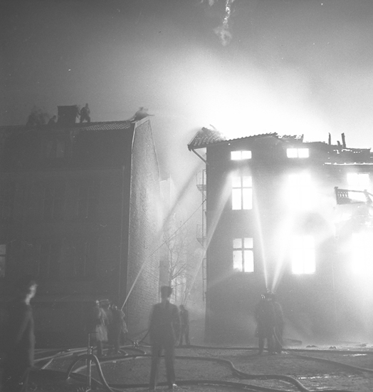 Text till bilden: "Branden. Grand Hotel. 1946.10.22".