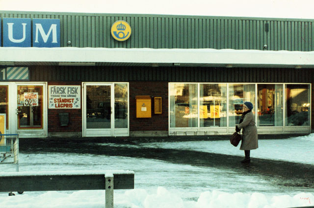 Postkontoret 461 04 Trollhättan Stavre Center