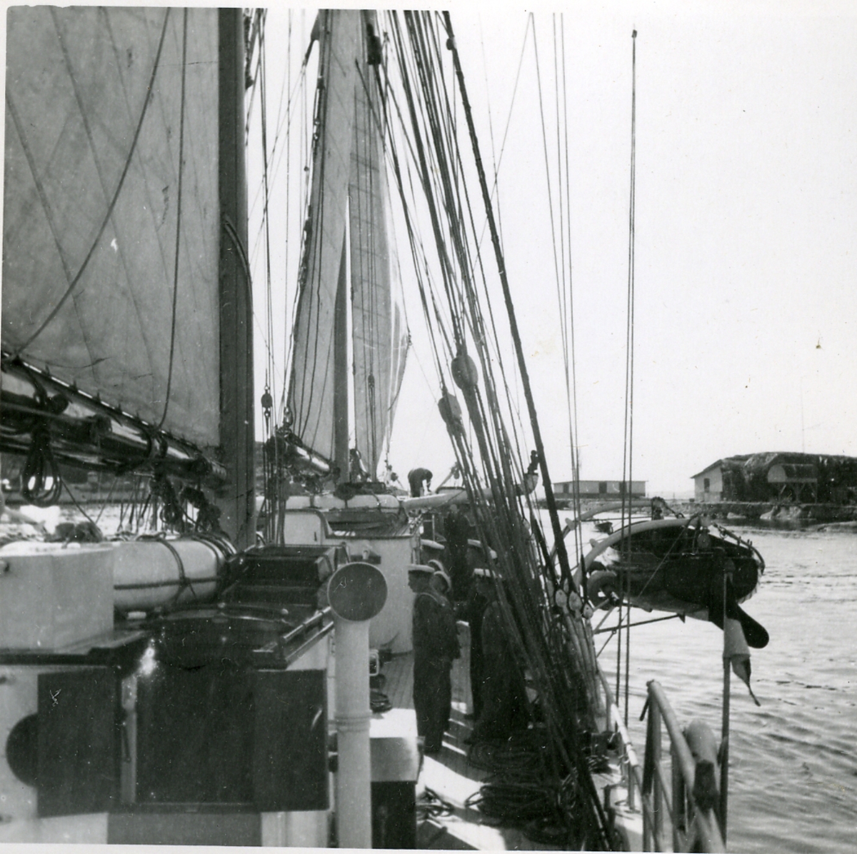 Skolfartyget Gladan i England.