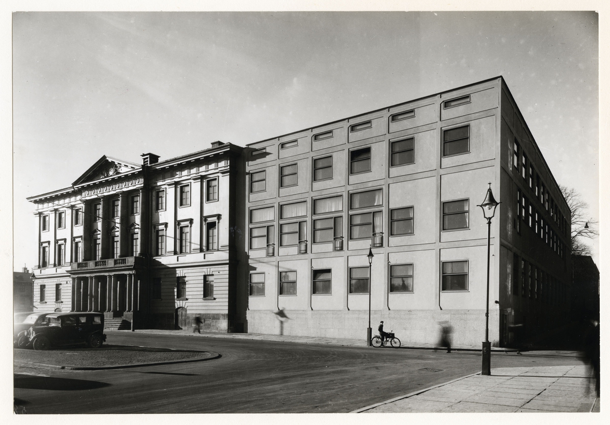 Göteborgs Rådhus Fasad mot Gustav Adolfs torg - ArkDes / DigitaltMuseum