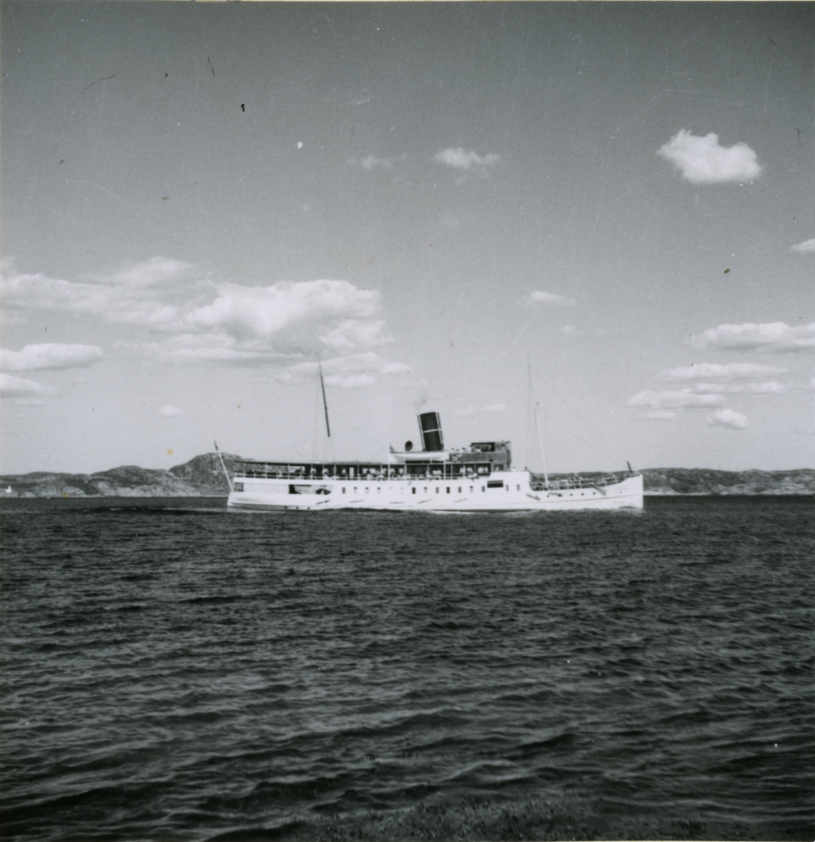 S/S  BOHUSLÄN vid Malmön 15/7 1949.