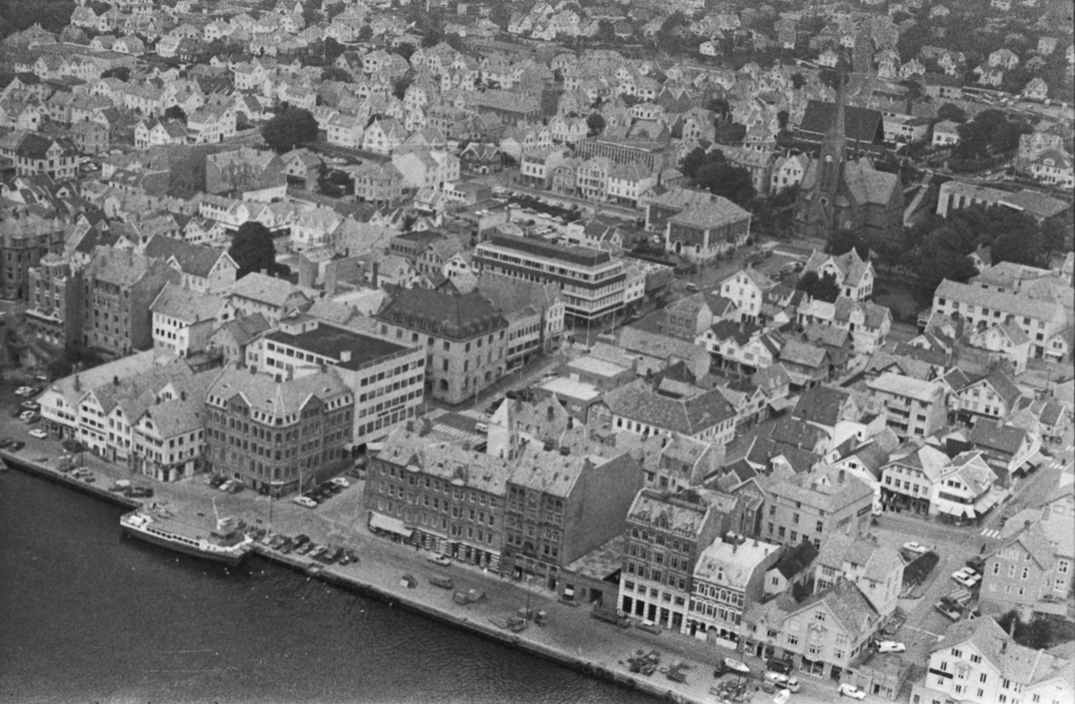 Flyfoto fra Haugesund.