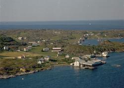 Ansnes med dampskipskai og handel