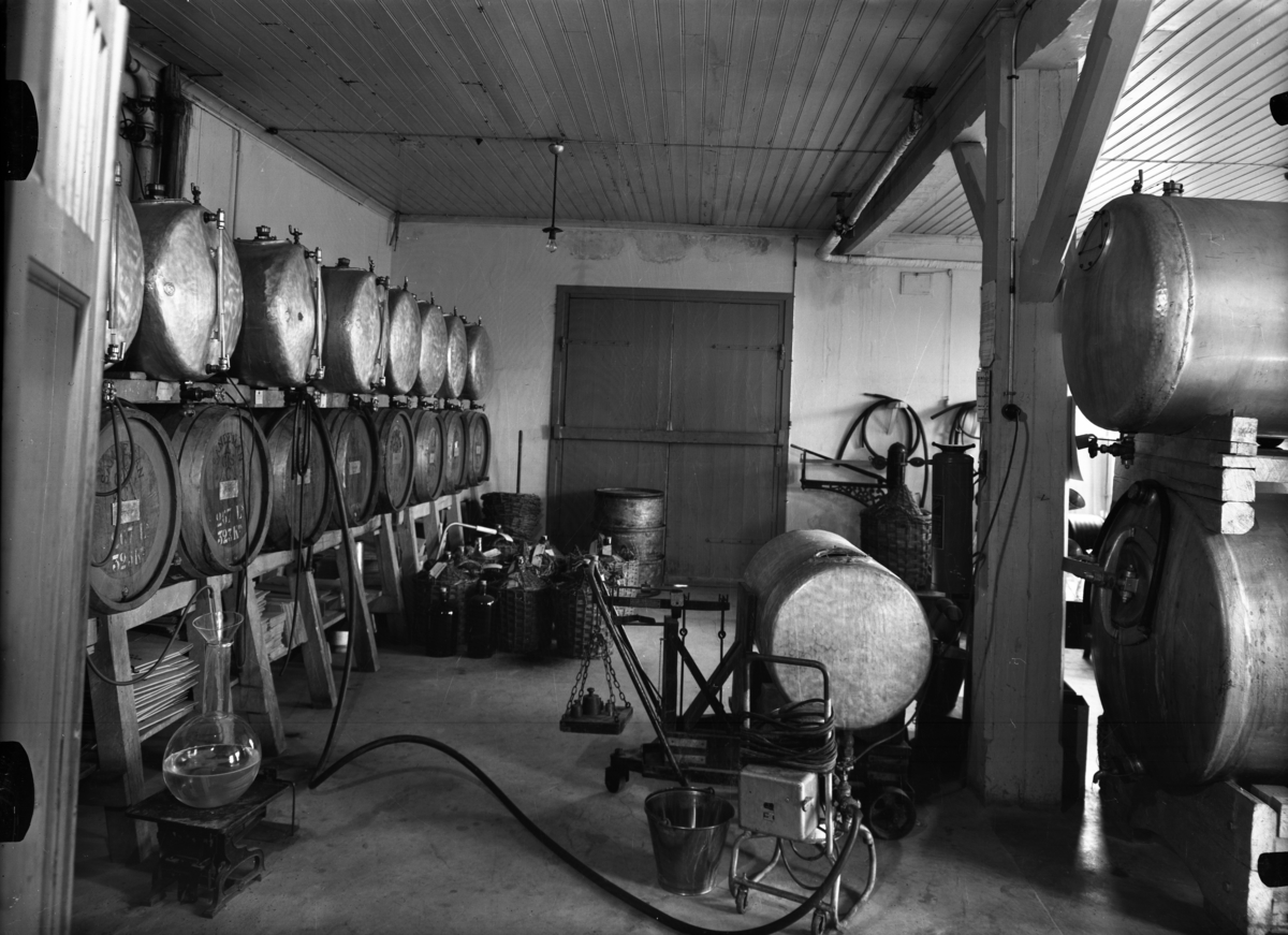 Vin produksjon/ brenneri ant. Gimsøy Kloster, Klosterøya