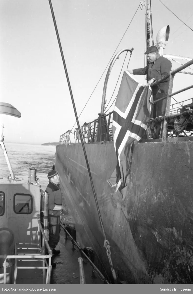 Lotsarna på Brämön, bland annat vid bärgningen av den norska oljetankern Gogstad som strandat och brutits itu vid Bremö kalv.