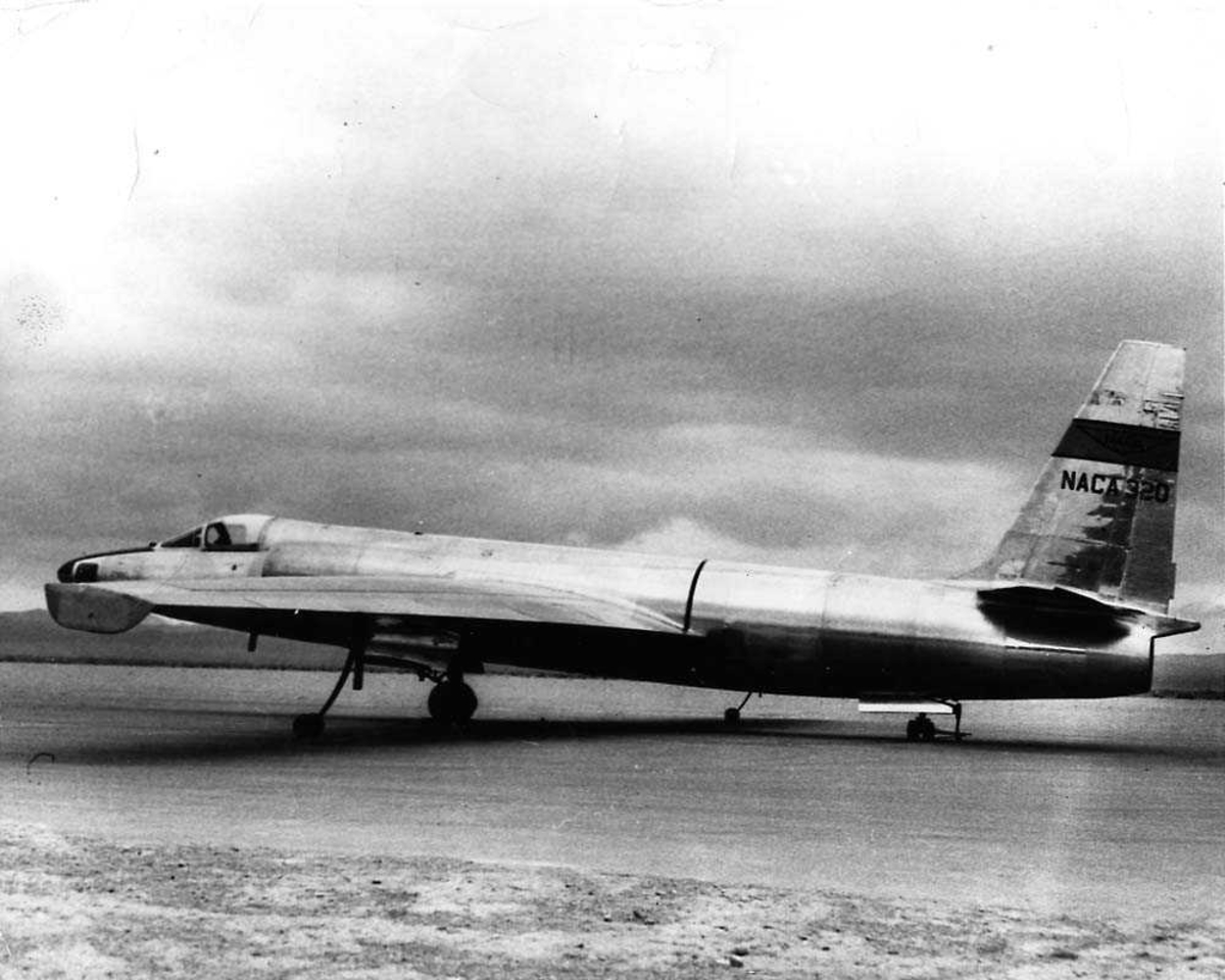 Ett fly på bakken, Lockheed U2.