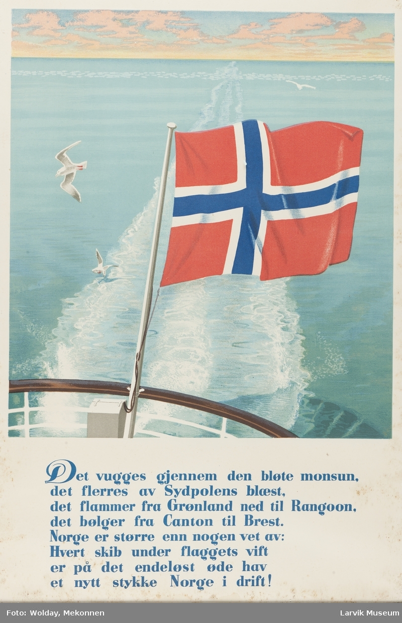Det norske flagg som vaier fra stanger akterut. Med diktet av Grieg fra krigens dager. 1959.