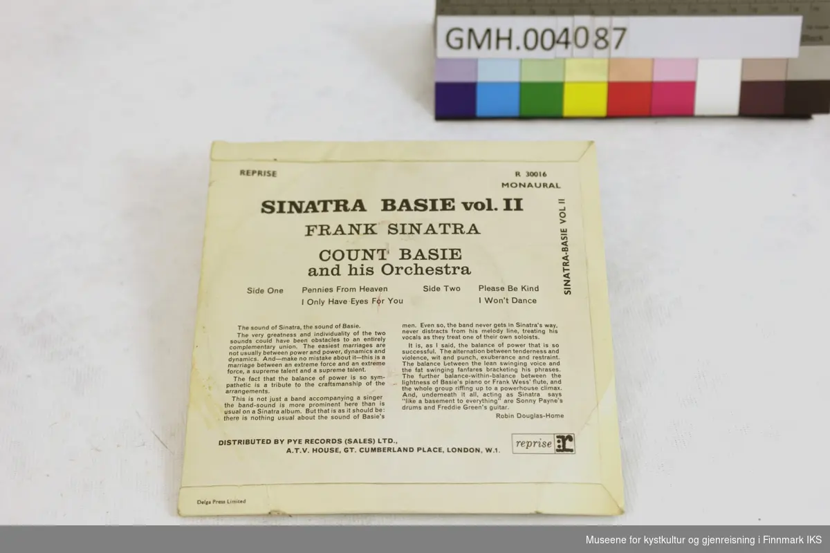 Grammofonplaten er en singel i 45-format, utført i vinyl. Platen ligger i sitt originalcover og på forsiden er platens sangtitler trykt, i tillegg til navn og bilde av artistene Frank Sinatra og Count Basie. Baksiden har flere detaljer om platen, en kritikeranmeldelse og produsentinformasjon.