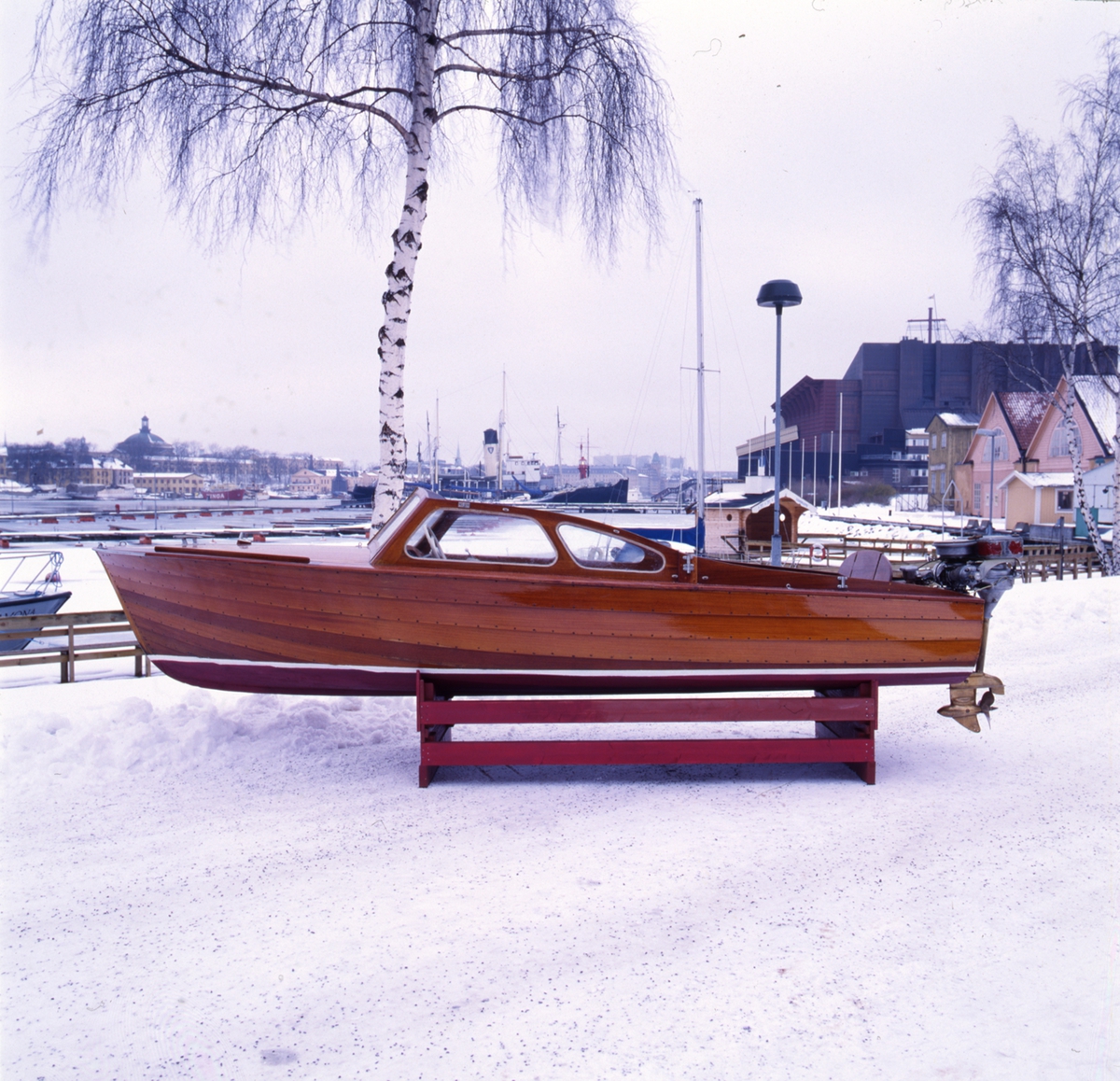 Electrolux campingbåt i Sjöhistoriska museets samlingar.