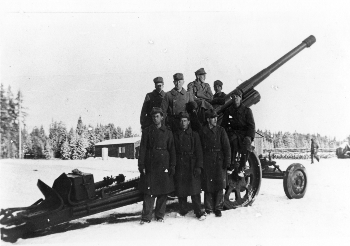 Kanon m/1934. 10,5 cm. Kronheden, A 6.