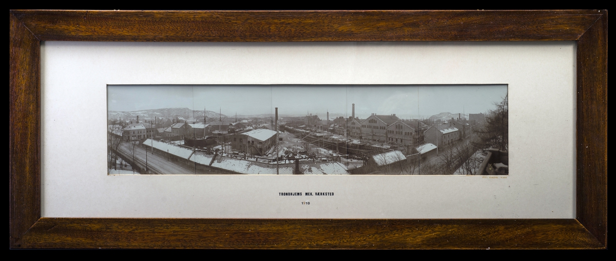 Panorama av Trondhjems mekaniske Værksted rundt 1910.