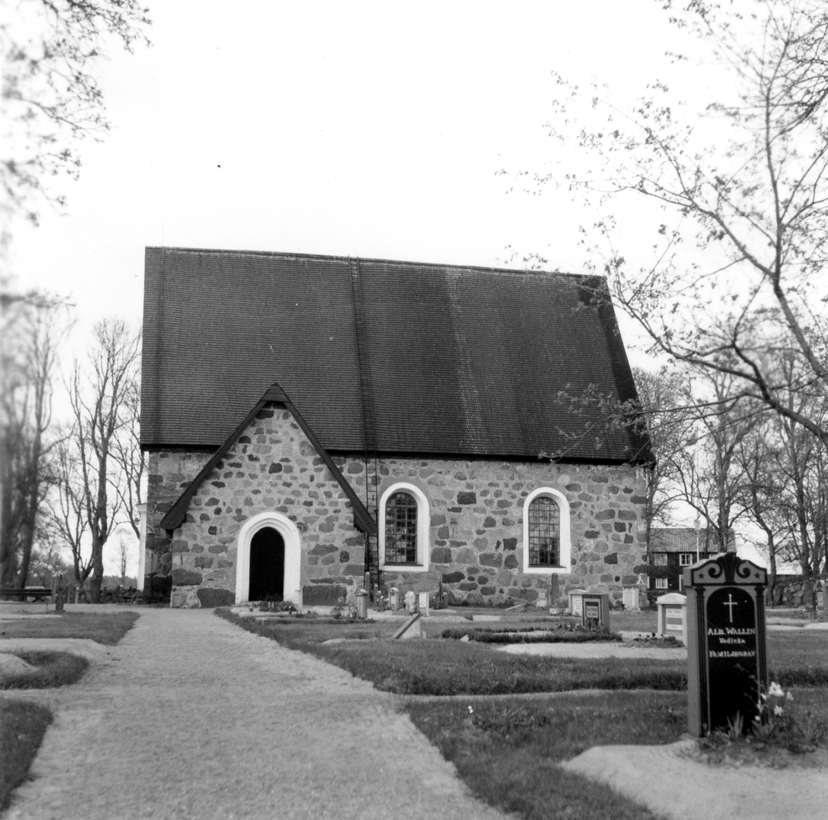 Hökhuvud kyrka