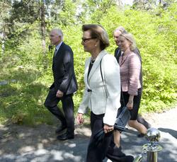 Kulturminister Anniken Huitfeldt, direktør Olav Aaraas ved N