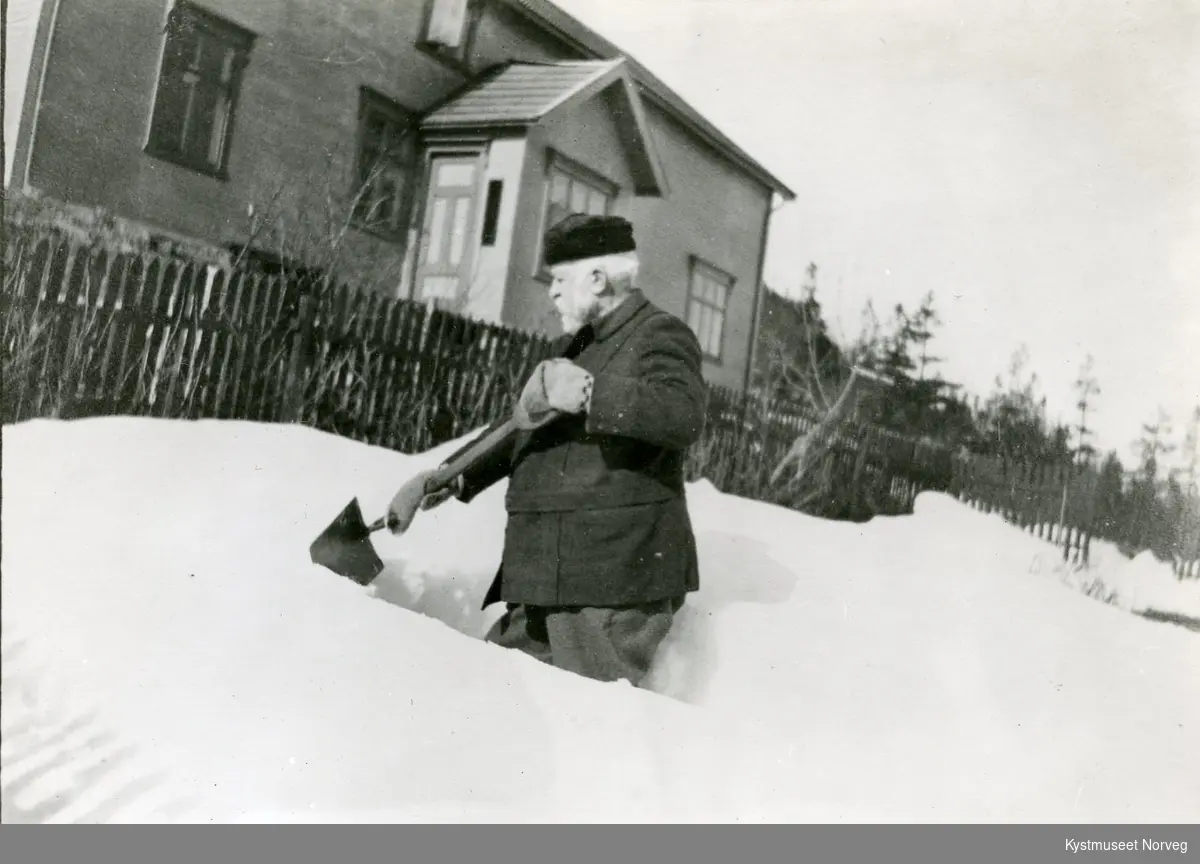 Joseph John Armistead måker snø