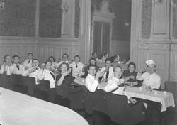 Kelnerlærlinger i Britannia