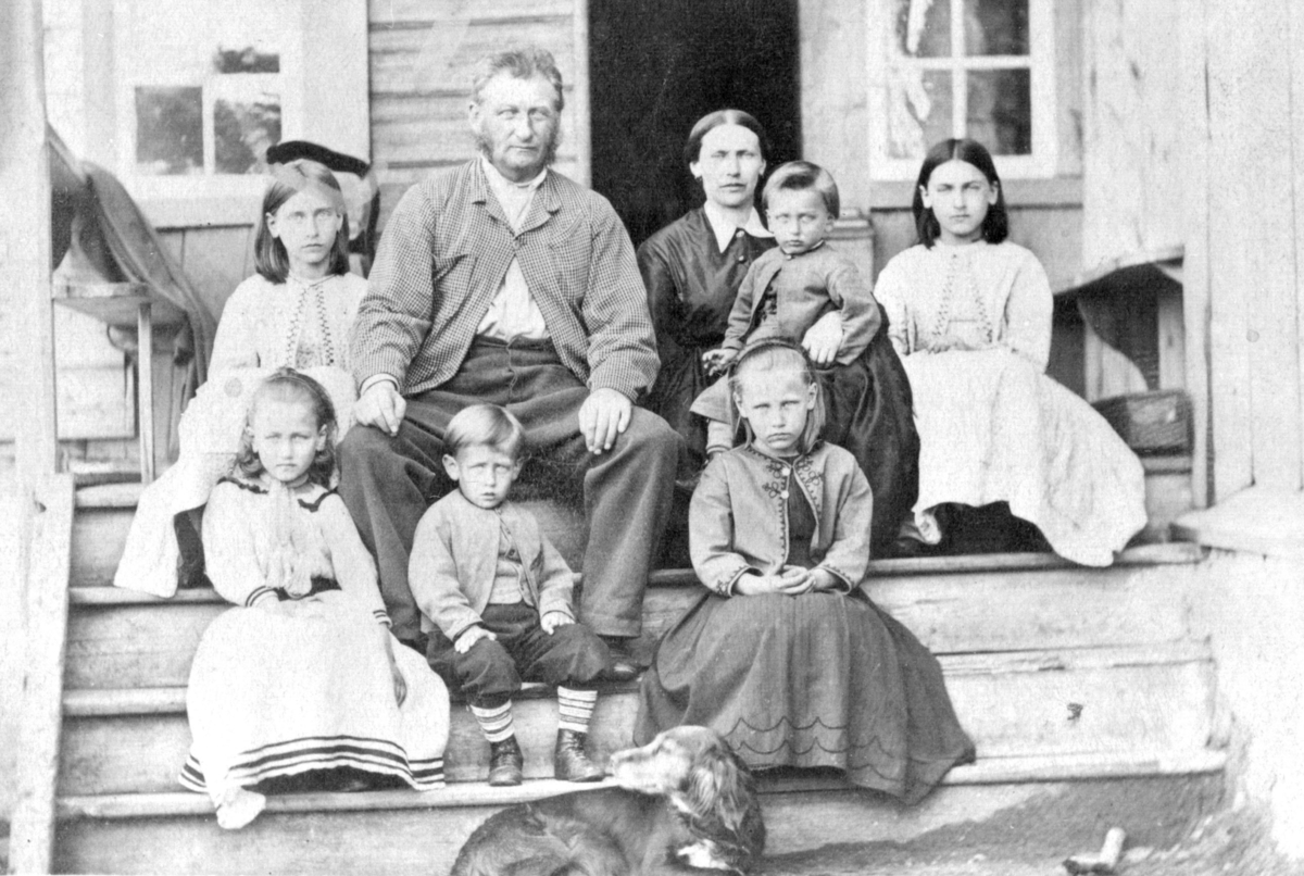 Lensmann Magnus Klerck med familie.