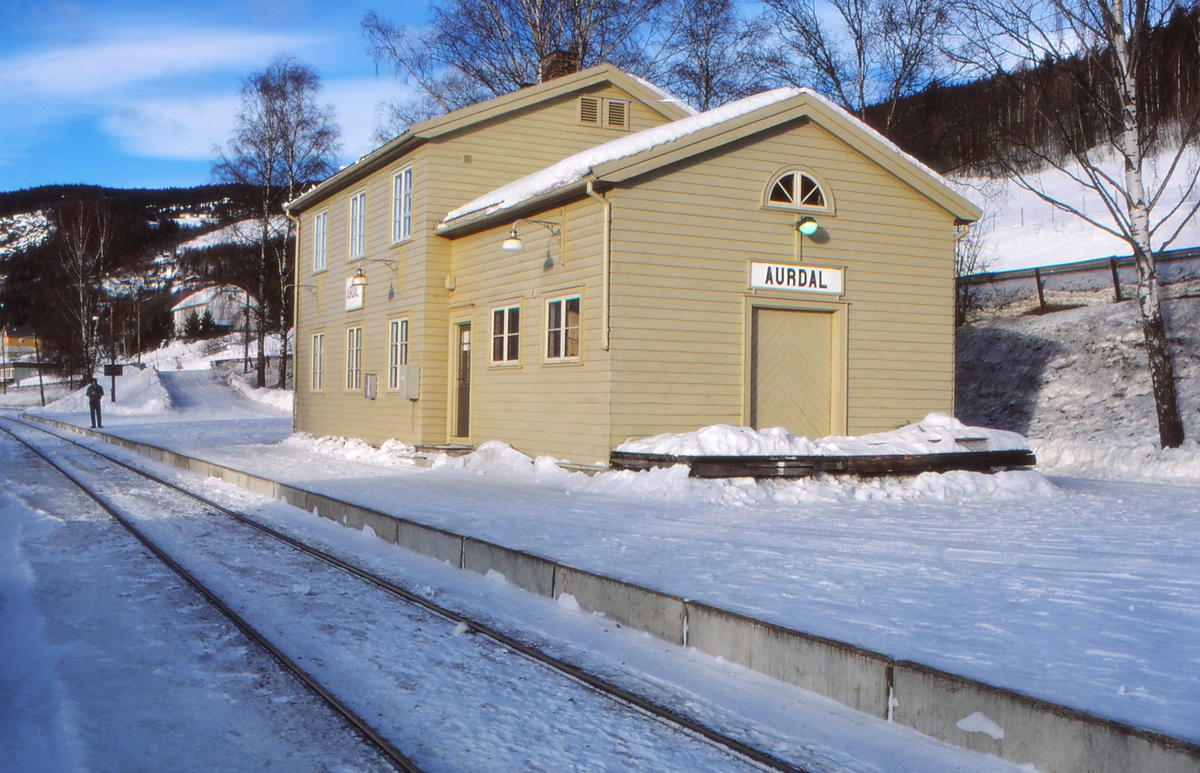 Aurdal stasjon, Valdresbanen.