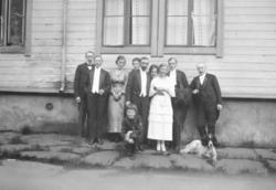 Det er muligens et brullypsbildet. I midten står i så fall b