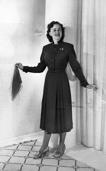 Ella Mabäcker, modell för Magna klädkollektion 1951-1952