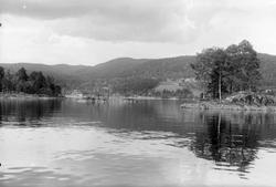Grimsrud sett fra Kongeøya, Brandbu.