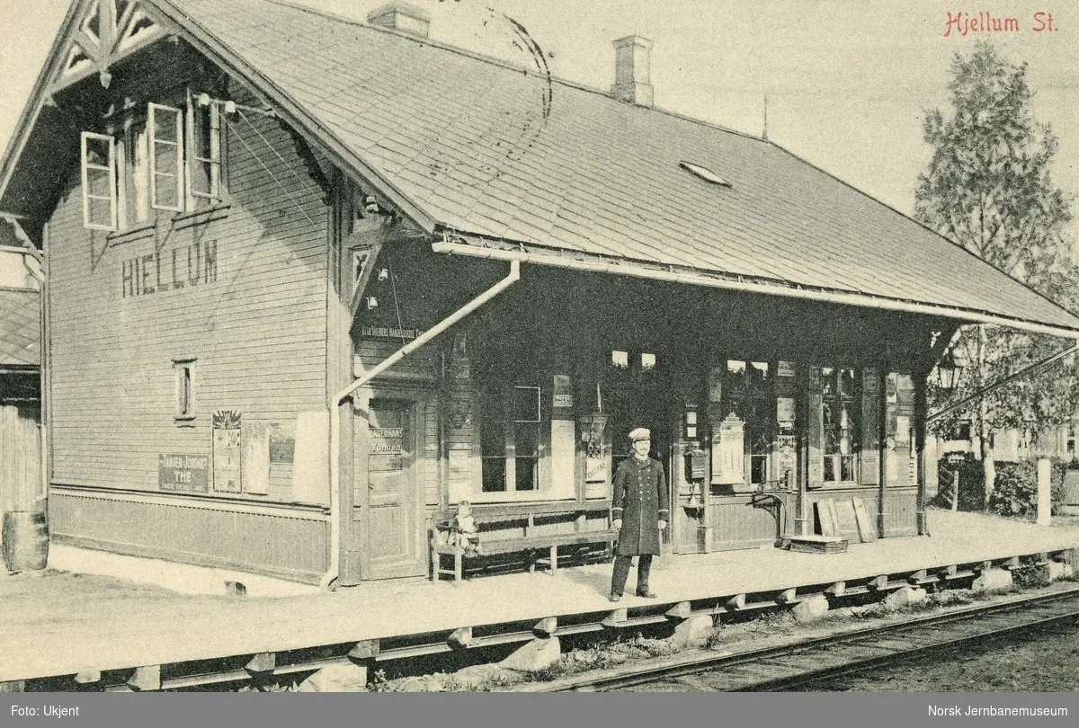 Hjellum stasjon på Rørosbanen