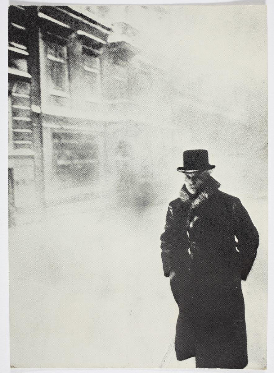 Vykort med motiv av "August Strindberg, fotograferad för sista gången på sin promenad den 9 april 1912".