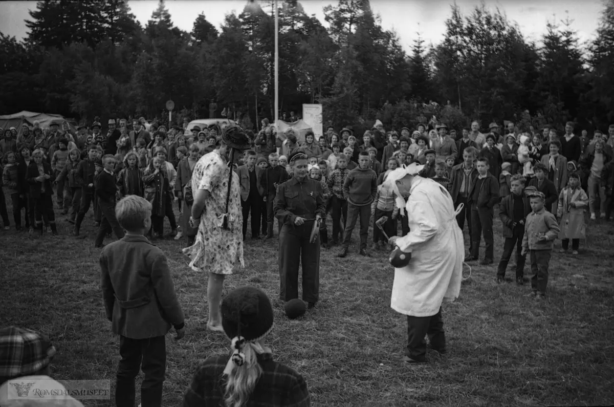 "Jonsok Kviltorp 1961"."Fotograph Nordgaard"