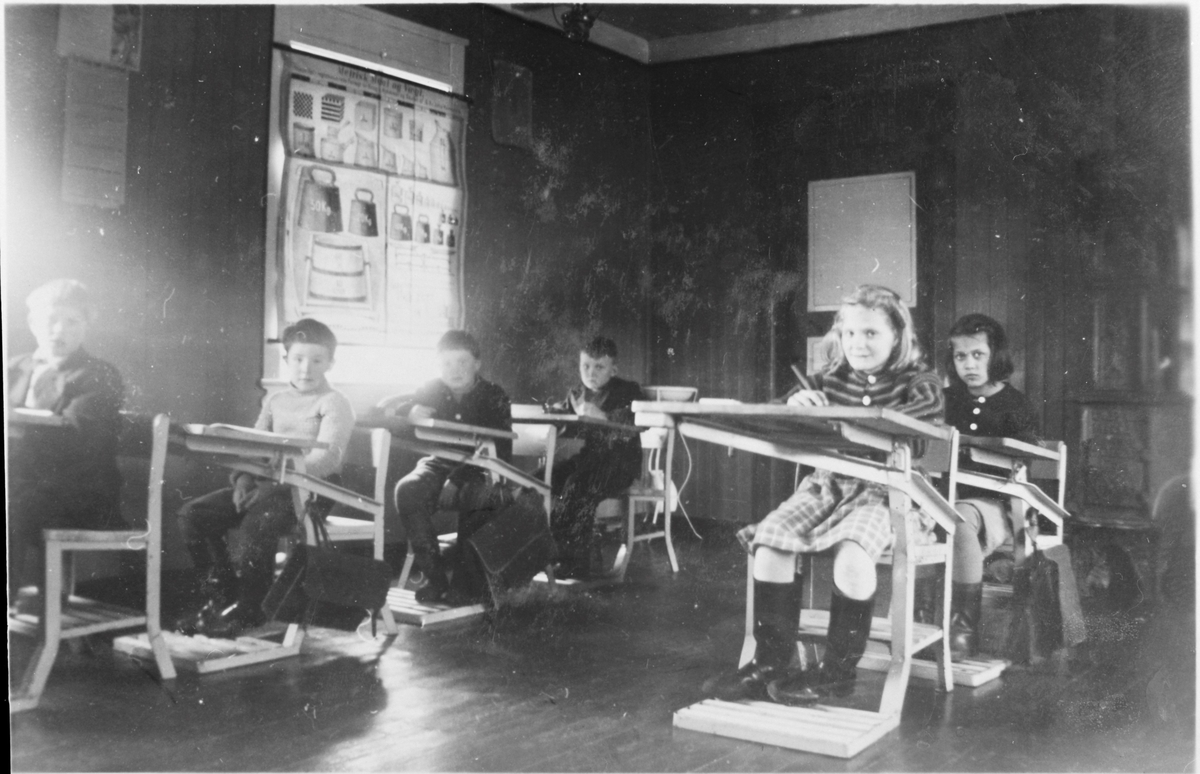 Elever ved Bjørsvik skole, Osen