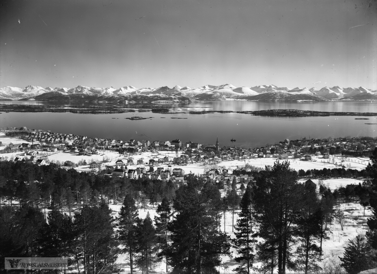 Siste panoramabilde fra før krigen. Tatt i mars/april 1940.