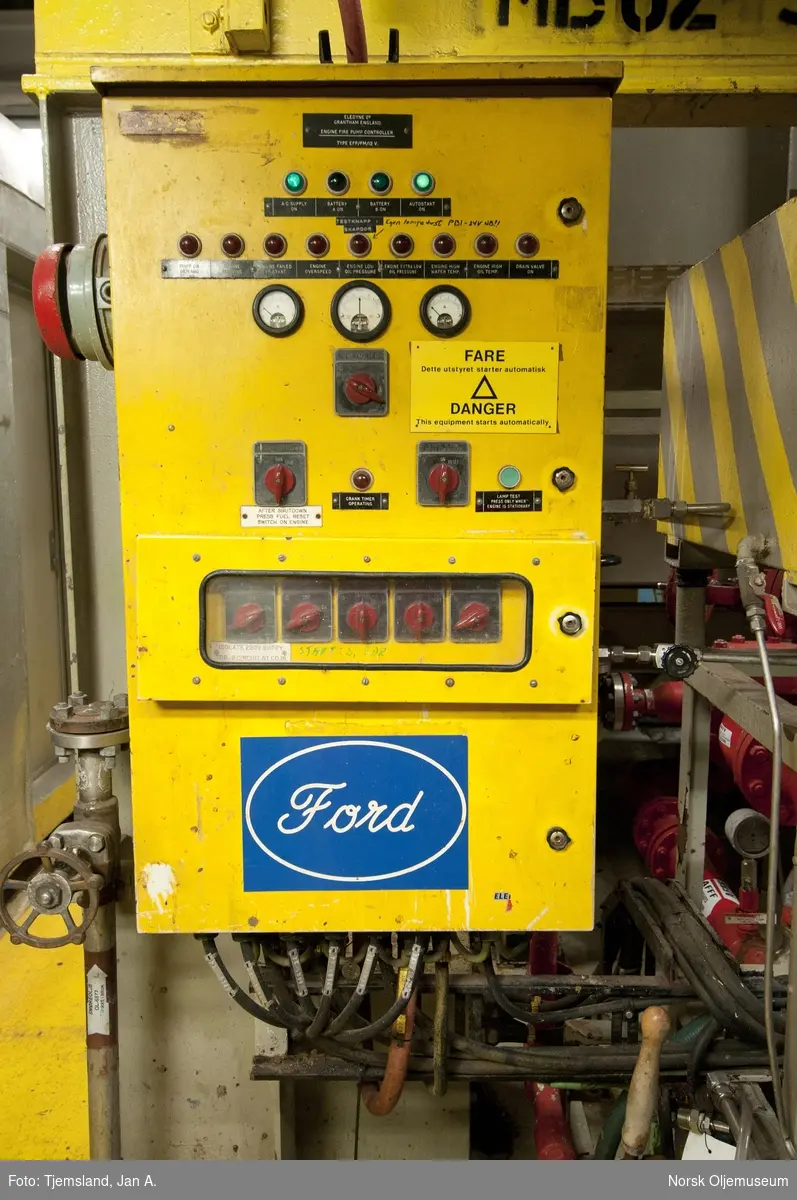 Kontrollpanel for dieseldrevet nødpumpe for brannvann på Statrfjord A.